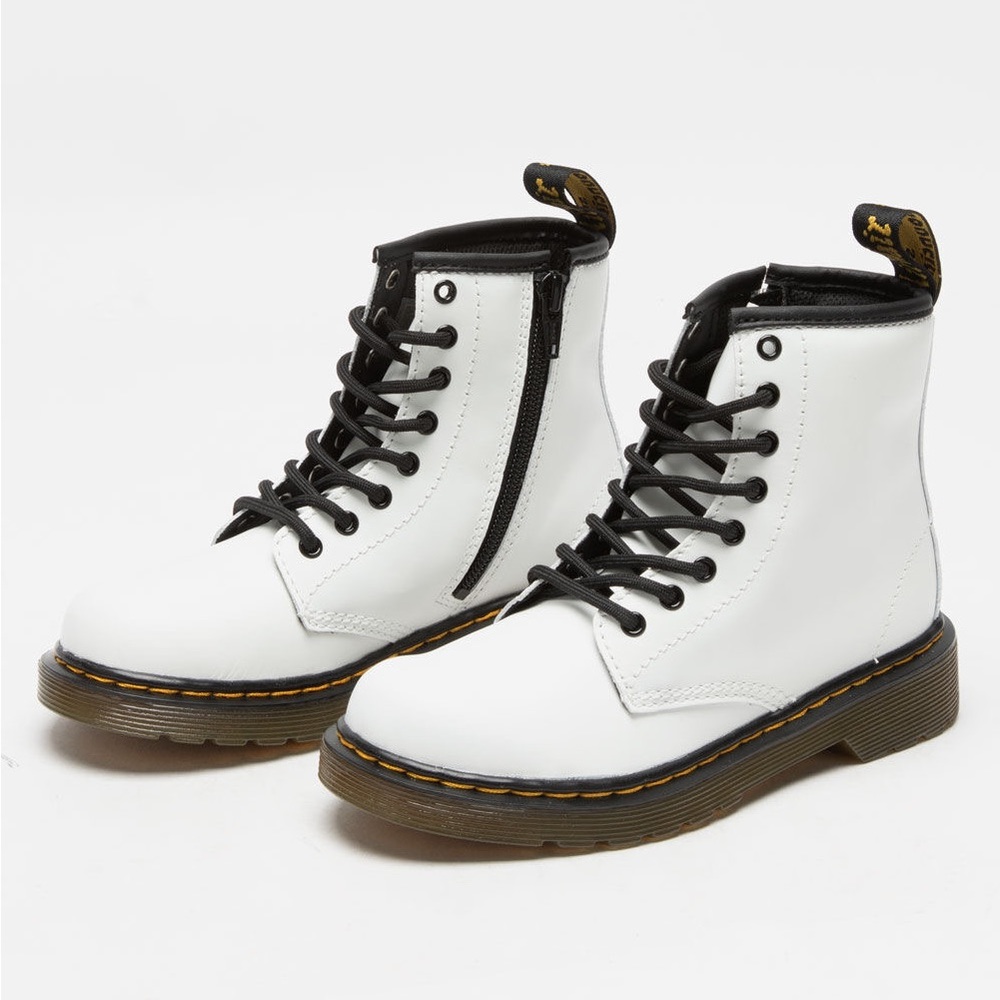 Dr. Martens White Leather Lace Up Combat Boots Youth Junior - Picture 3 of 14